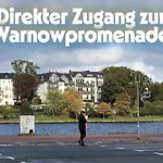 Lage Mit Warnowblick - Grosser Balkon, Zwei Schlafzimmer, Aufzug, Stellplatz Apartamento *