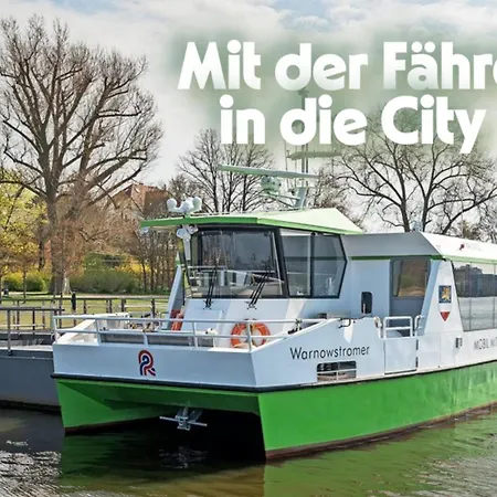 Lage Mit Warnowblick - Grosser Balkon, Zwei Schlafzimmer, Aufzug, Stellplatz *